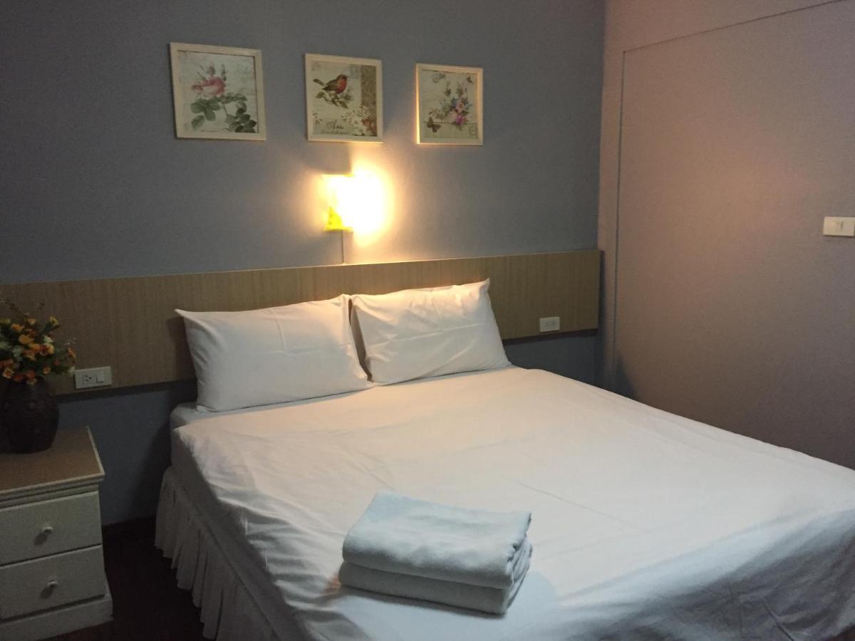 Nawaporn Place Phuket Kültér fotó