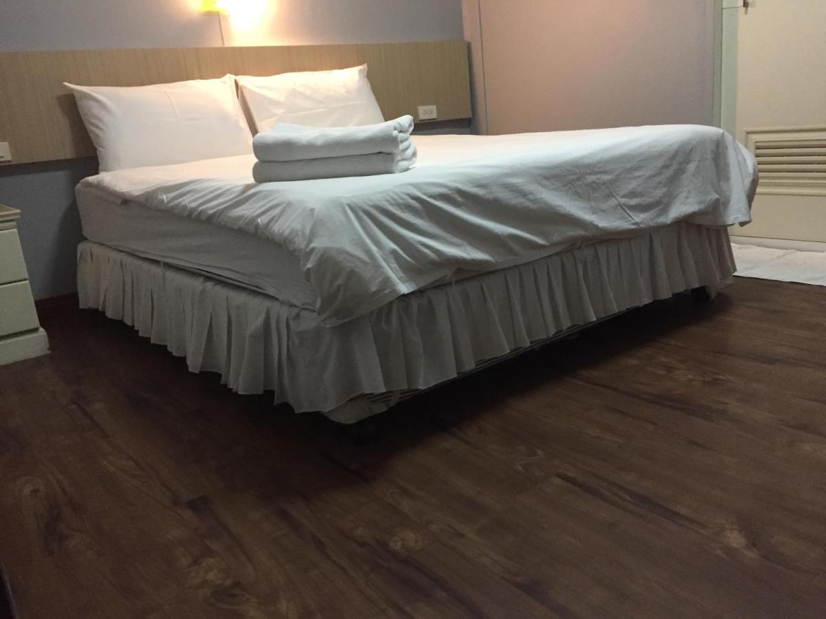 Nawaporn Place Phuket Kültér fotó