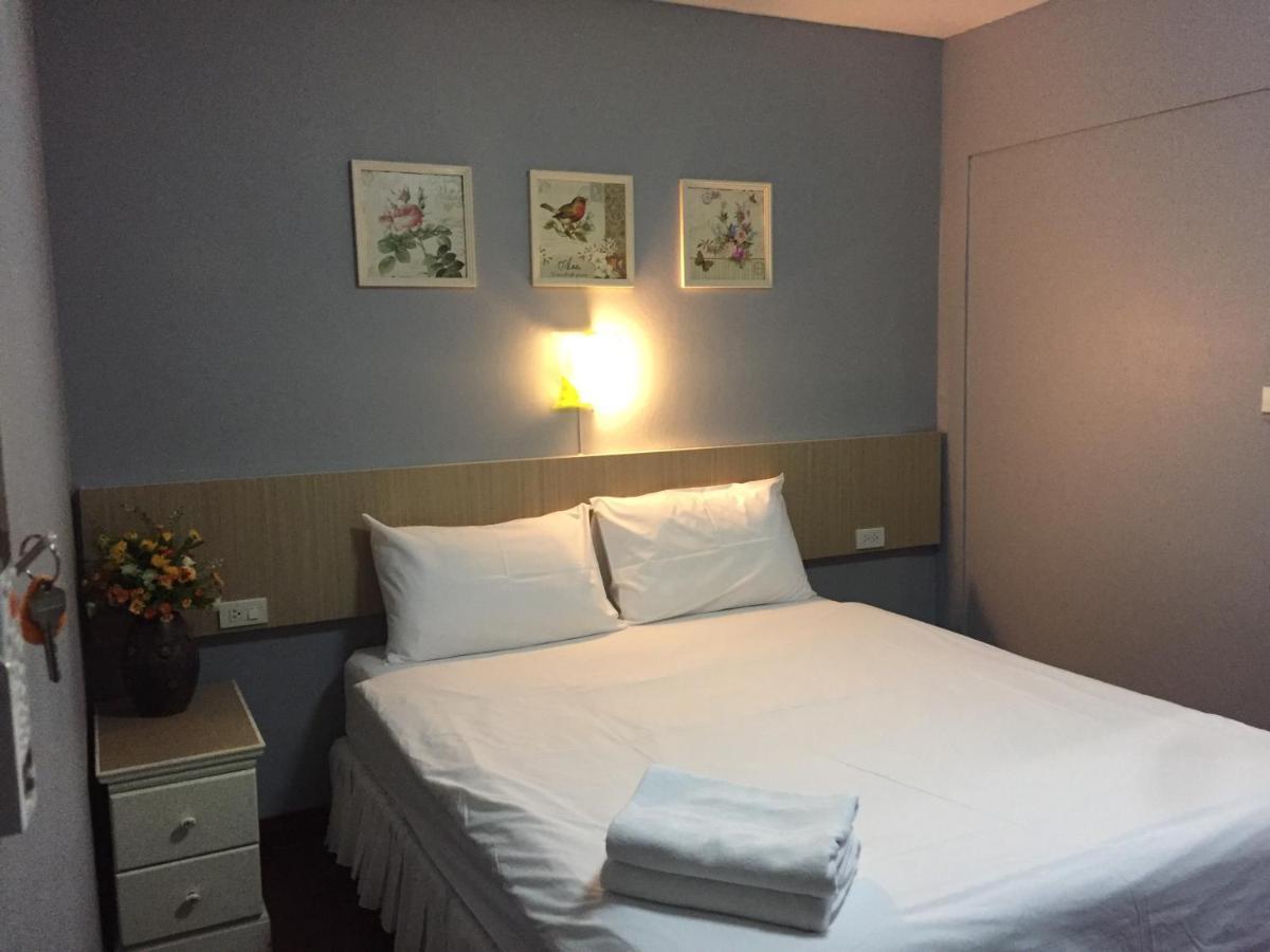Nawaporn Place Phuket Kültér fotó