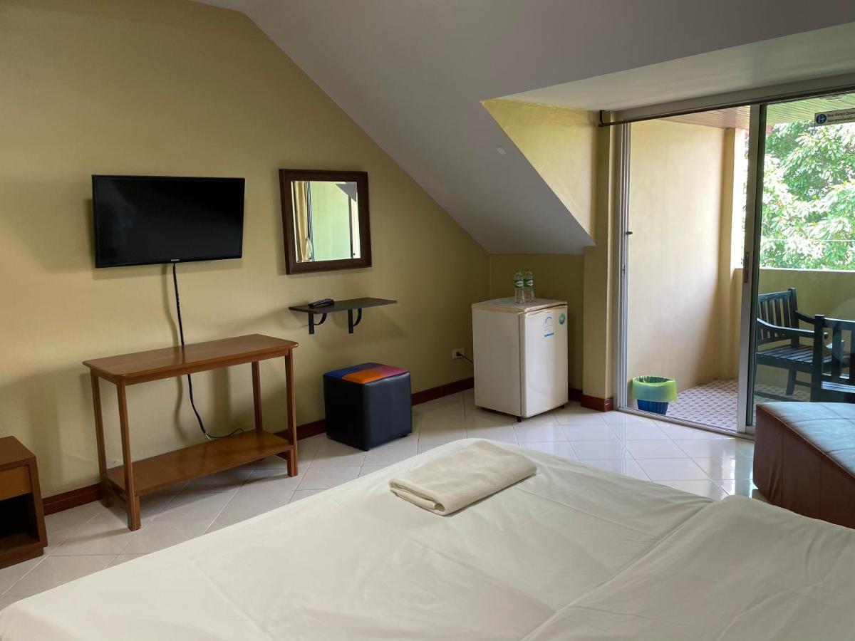 Nawaporn Place Phuket Kültér fotó
