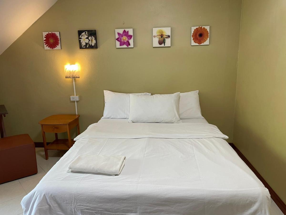 Nawaporn Place Phuket Kültér fotó