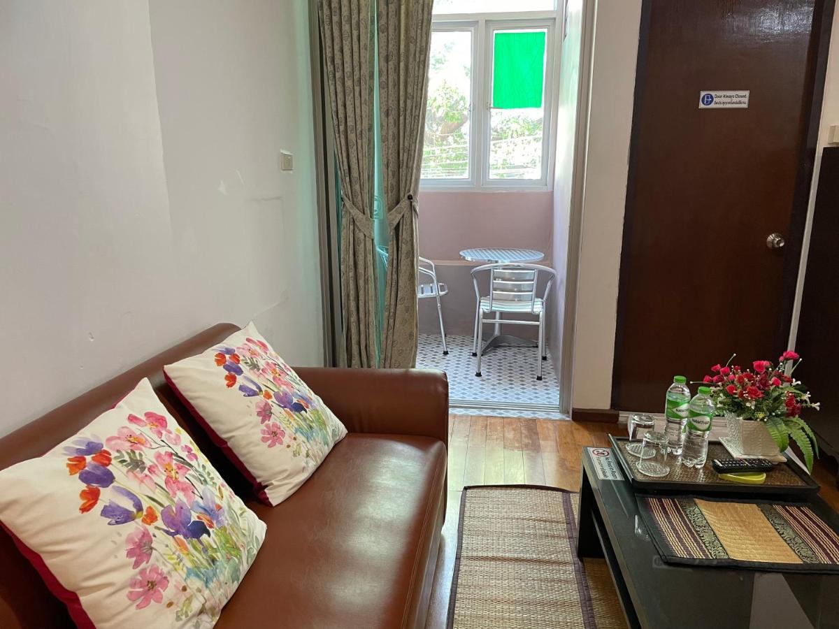 Nawaporn Place Phuket Kültér fotó