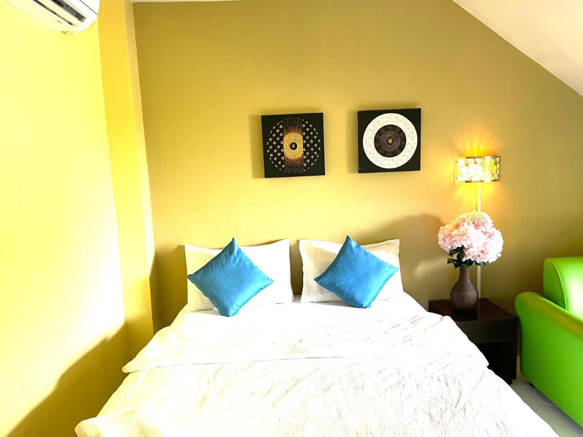 Nawaporn Place Phuket Kültér fotó