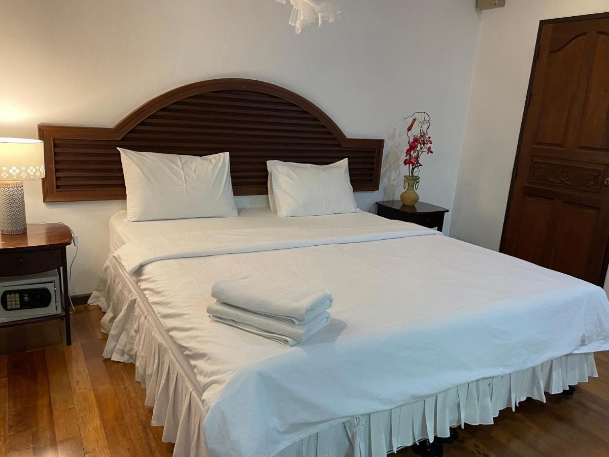 Nawaporn Place Phuket Kültér fotó