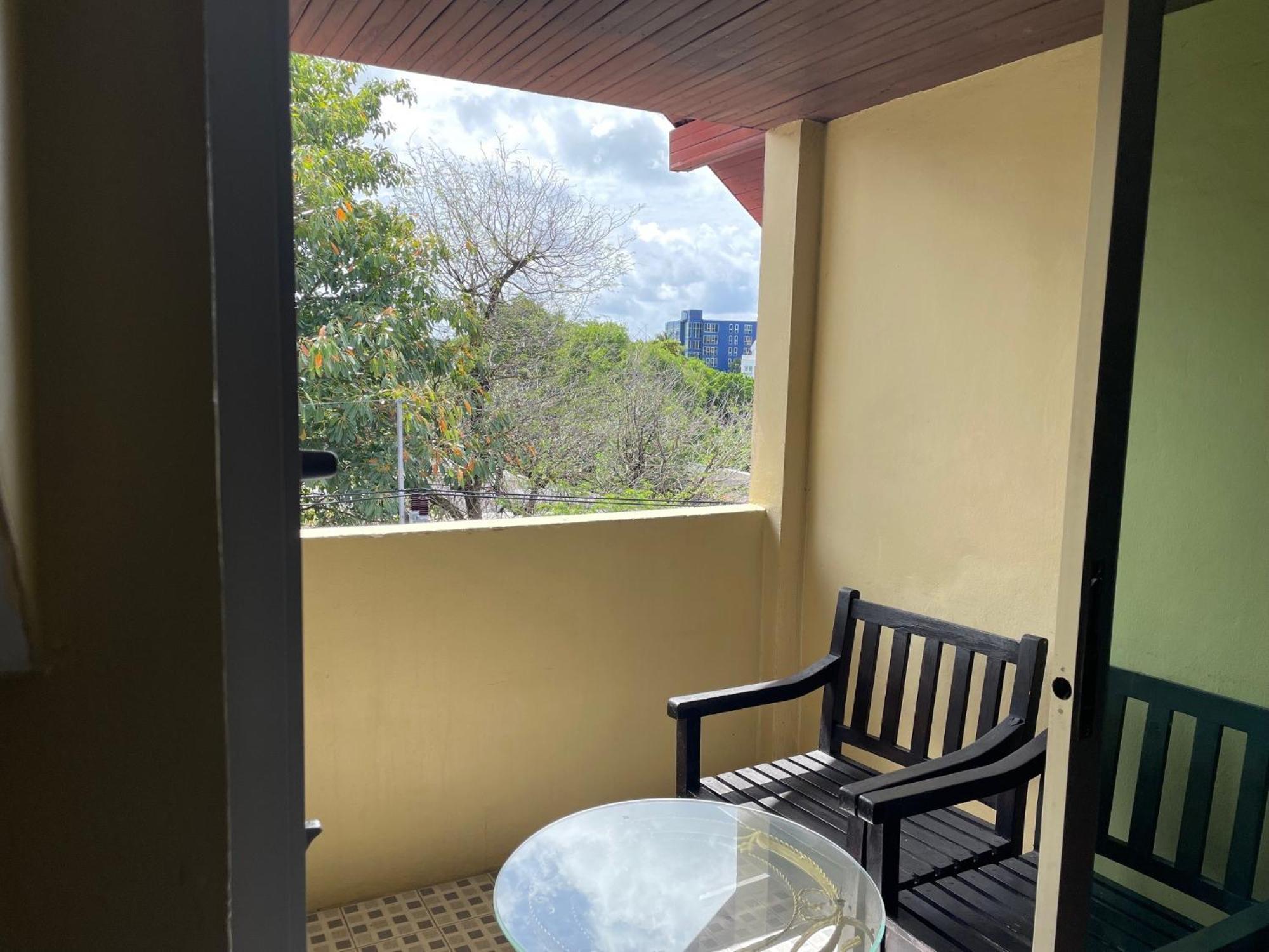 Nawaporn Place Phuket Kültér fotó