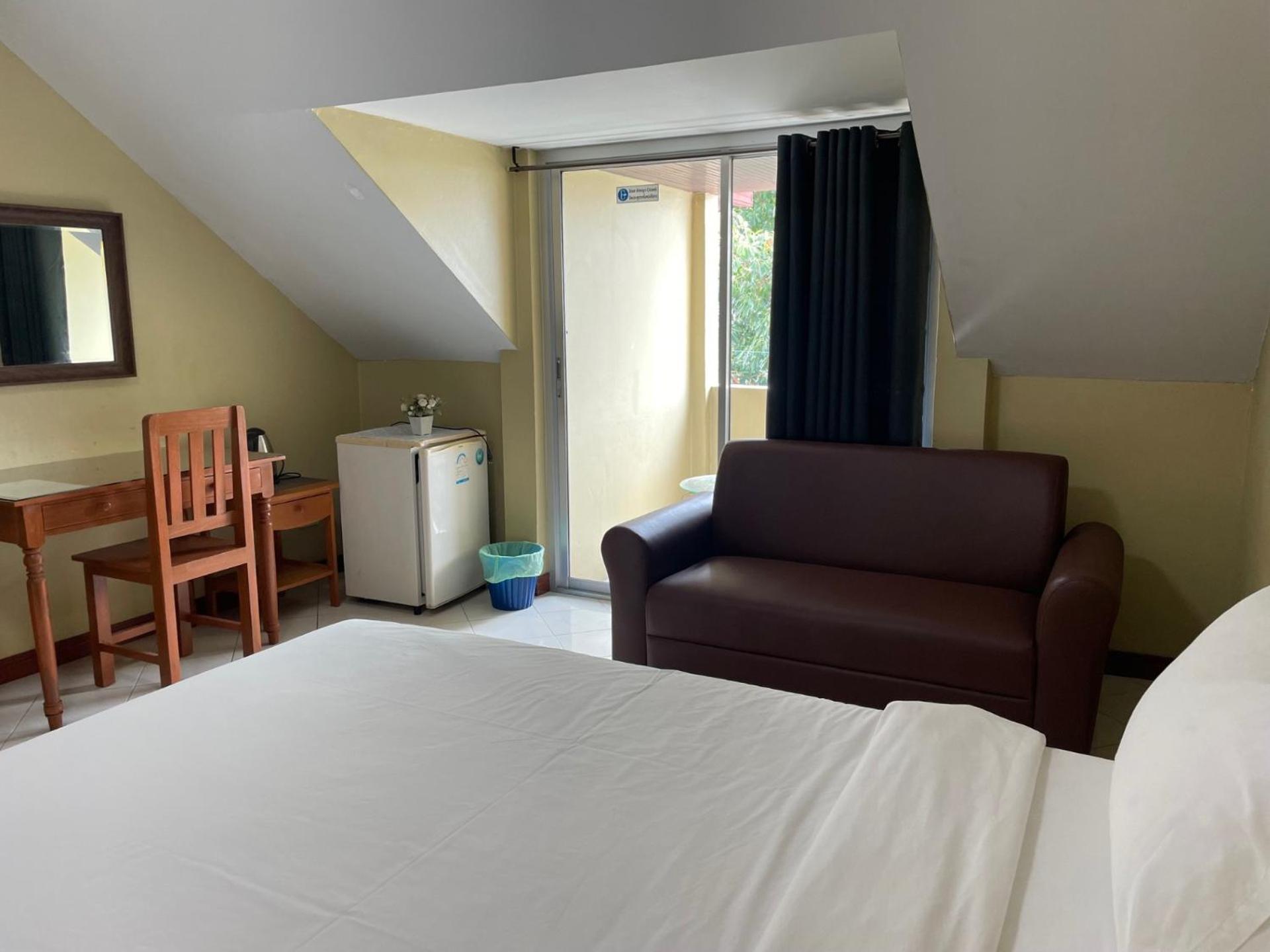 Nawaporn Place Phuket Kültér fotó