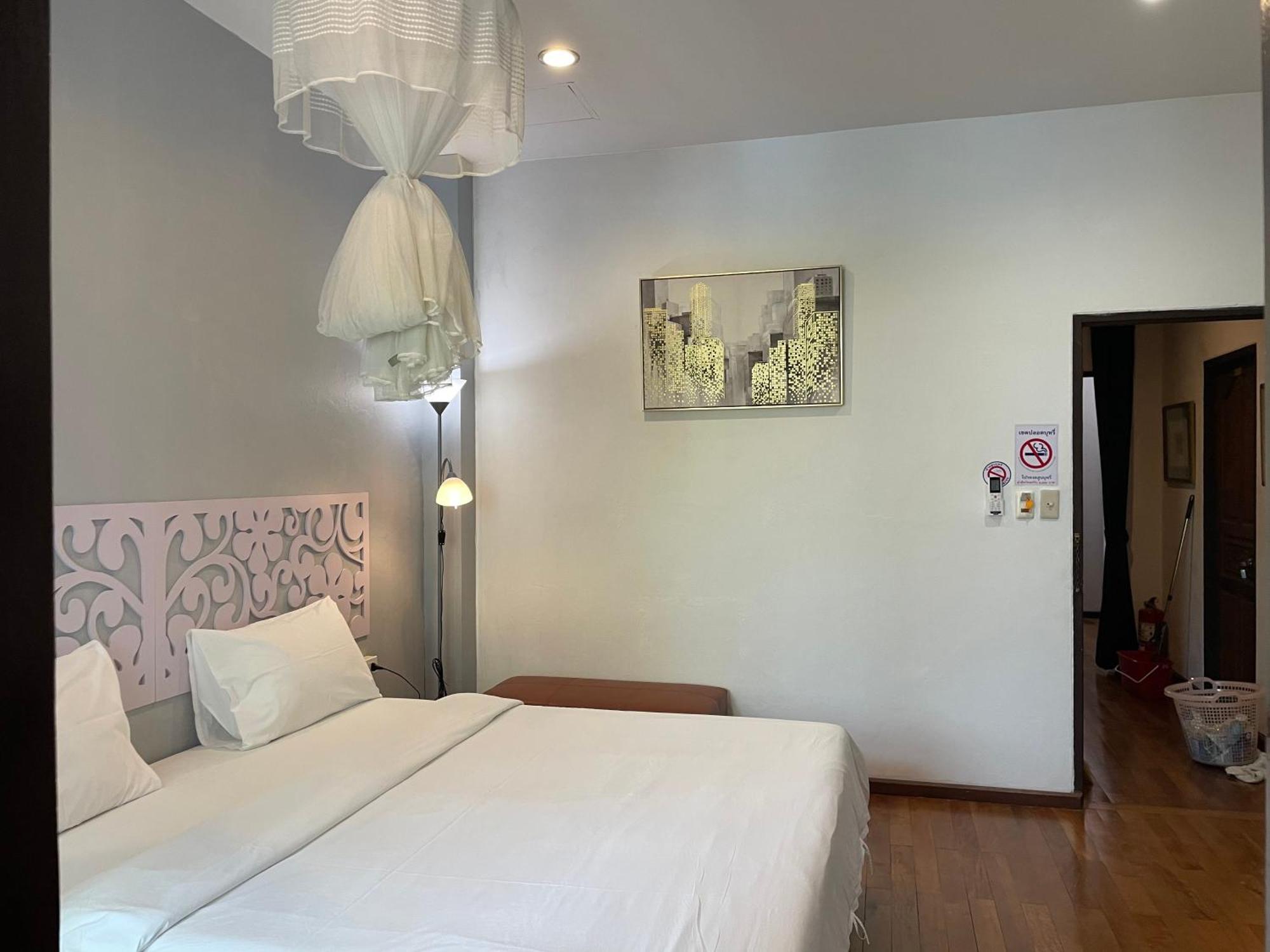 Nawaporn Place Phuket Kültér fotó