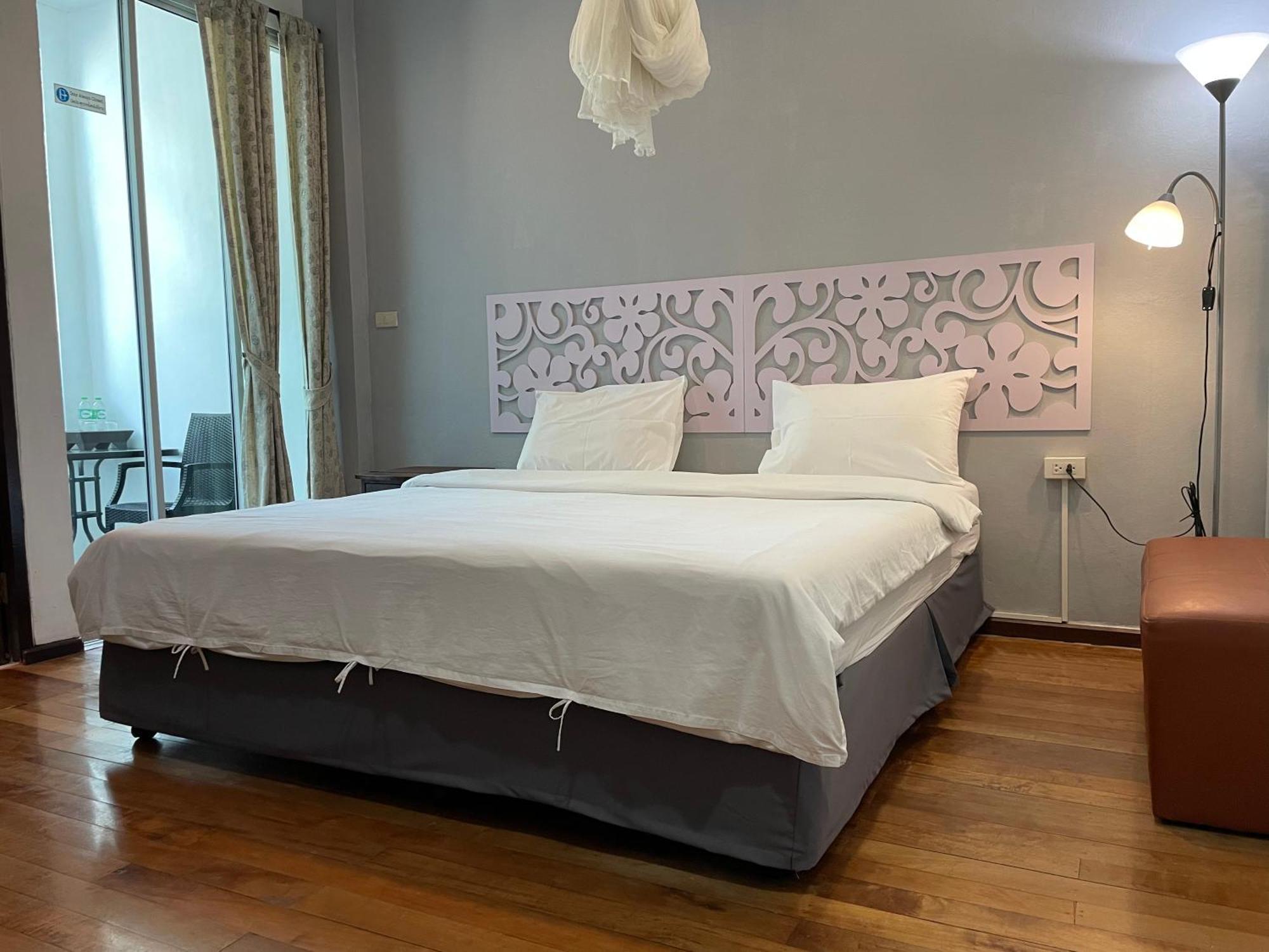 Nawaporn Place Phuket Kültér fotó